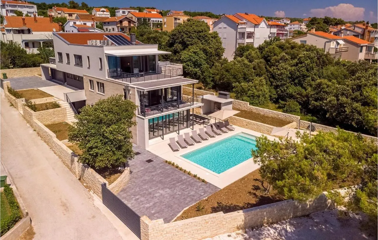 Villa Luca Zadar Holiday home